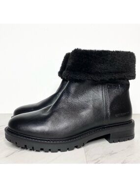 Cougar Kendal Faux Fur Cuff Black Leather Bootie 6